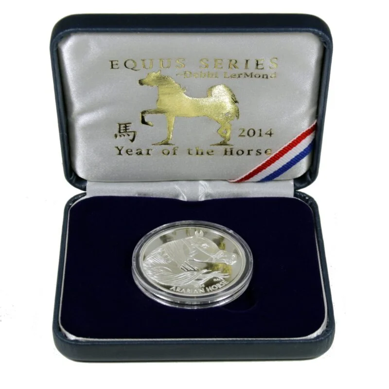 Silver Round - Equus 2014 Display case show reverse